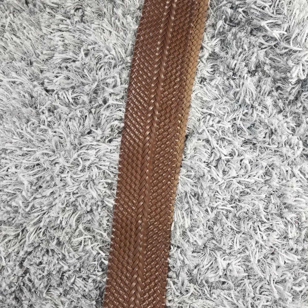 Like new brown belt WomenπββοΈ......π€©ππ - Picture 4 of 7
